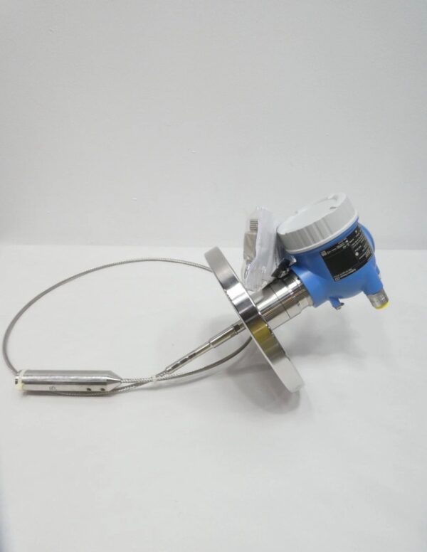 ترانسمیتر سطح رادار E+H مدل FMP57